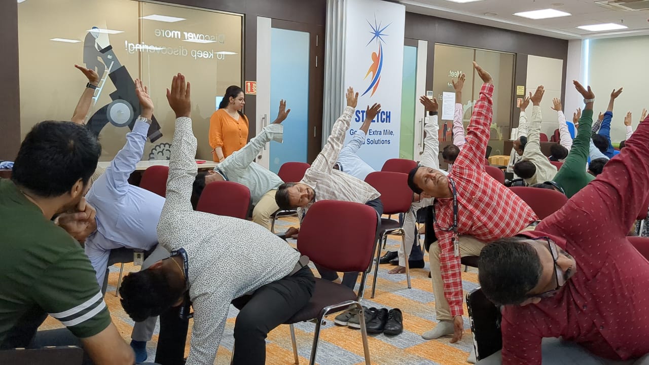 Tima Yog corporate wellness session moment 6